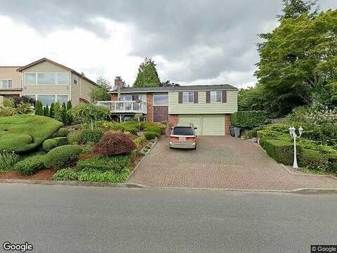 172Nd, BELLEVUE, WA 98008