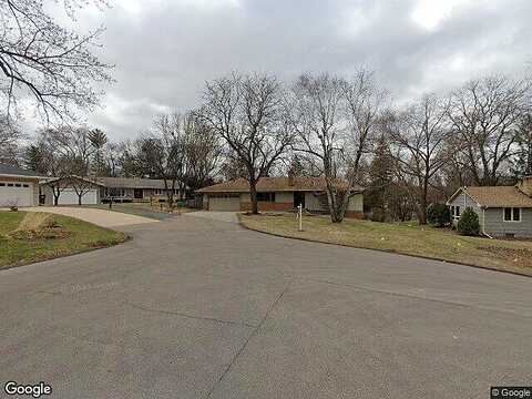Vicki, HOPKINS, MN 55305