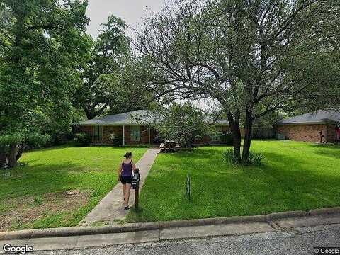 Arapaho, COMMERCE, TX 75428