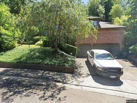 Vale, LAKE OSWEGO, OR 97034