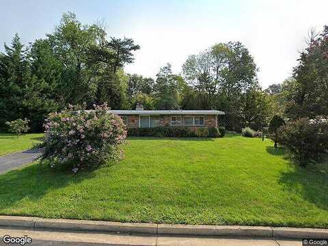 Pine Spring, FALLS CHURCH, VA 22042