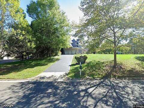 Marshall Lake, OAKTON, VA 22124