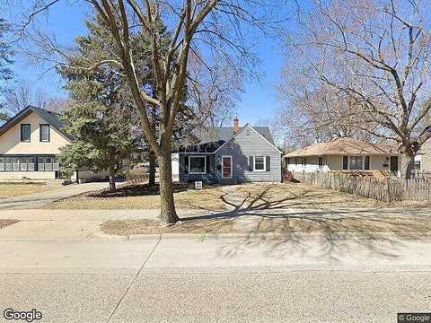 17Th, HOPKINS, MN 55343
