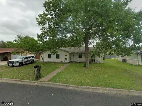 Camp, SEGUIN, TX 78155