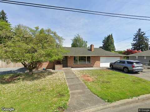 13Th, PUYALLUP, WA 98371