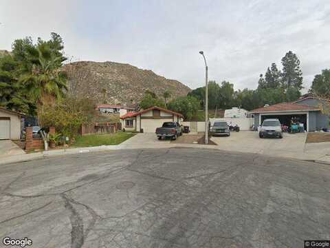 Osprey, MORENO VALLEY, CA 92557