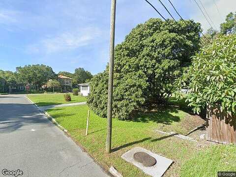 30Th, SAINT PETERSBURG, FL 33704
