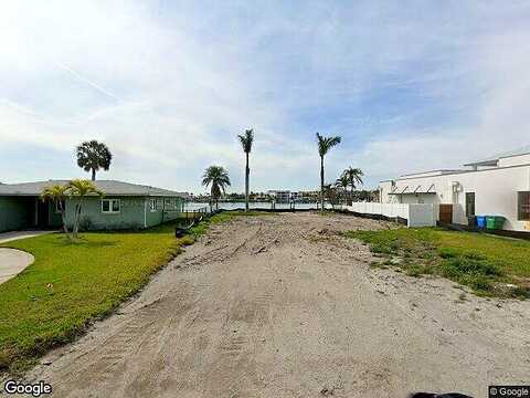 Dolphin, NORTH REDINGTON BEACH, FL 33708