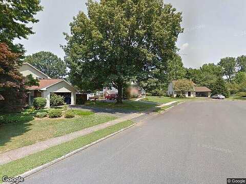 Holly, PALMYRA, PA 17078