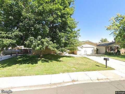 Daphne, BROOMFIELD, CO 80020