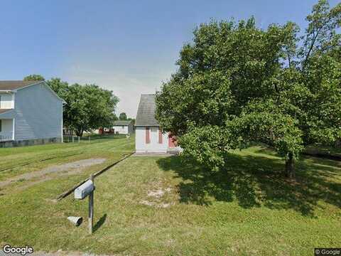 Robin, STEPHENS CITY, VA 22655