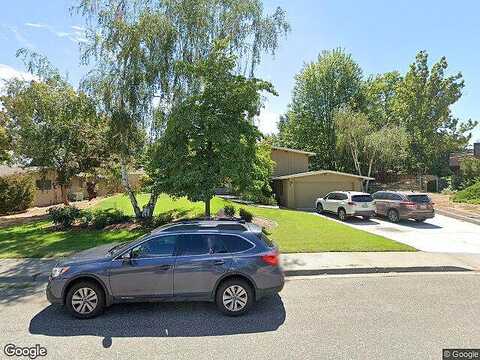Pine, RICHLAND, WA 99354
