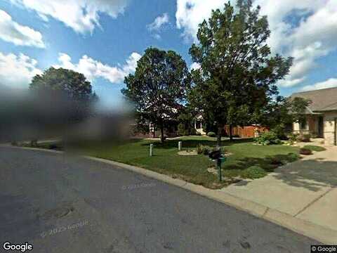 Brittany, CHAMPLIN, MN 55316