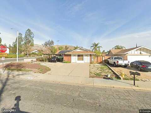 Davis, MORENO VALLEY, CA 92557