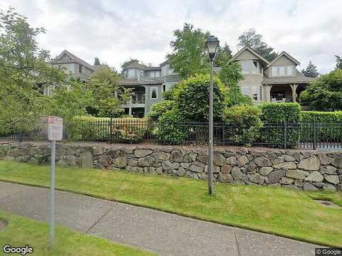 101St, KIRKLAND, WA 98033