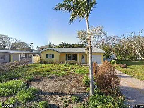 6Th, BELLEAIR BEACH, FL 33786