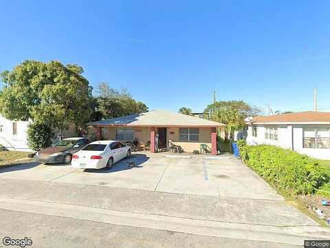 31St, RIVIERA BEACH, FL 33404