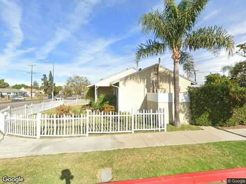 Tampa, TARZANA, CA 91335