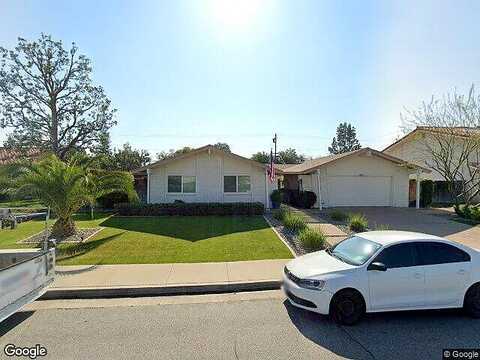 Elm, BAKERSFIELD, CA 93301
