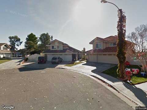 Jodi, SANTA CLARITA, CA 91350