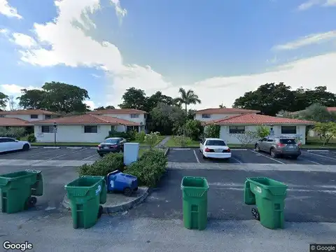 4Th, MIAMI, FL 33161