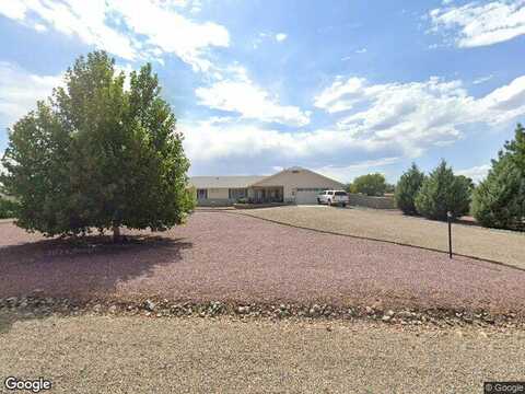 Oak, CHINO VALLEY, AZ 86323