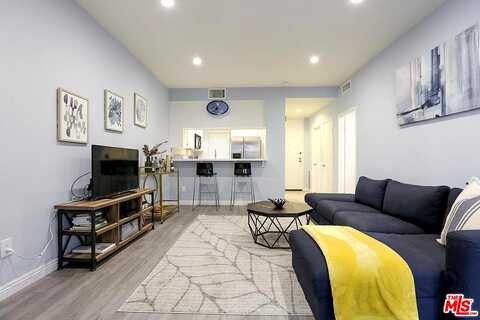 Falmouth Ave, Playa Del Rey, CA 90293