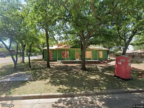10Th, MINERAL WELLS, TX 76067