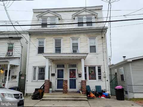 New Castle St, Minersville, PA 17954
