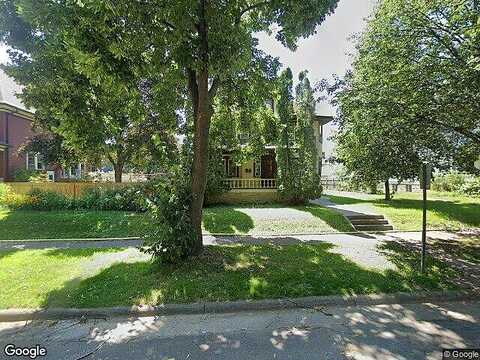 Ashland, SAINT PAUL, MN 55104