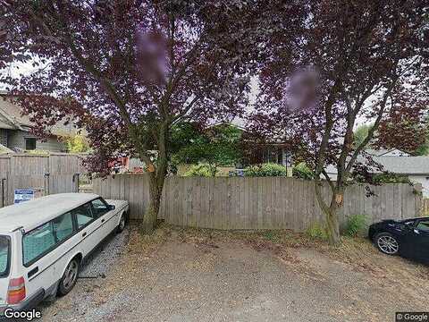 87Th, SEATTLE, WA 98117