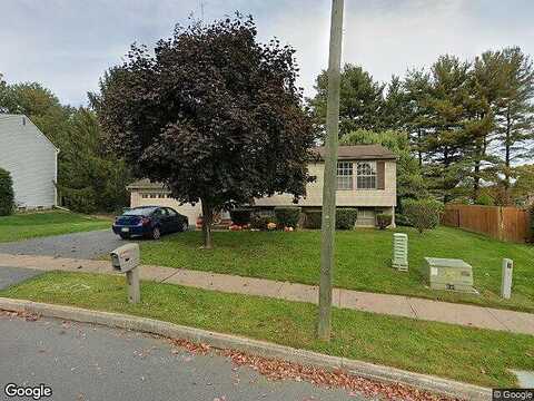 Briarwood, CAMP HILL, PA 17011