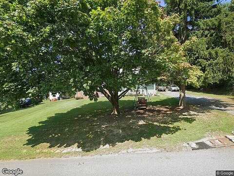 Monn, WAYNESBORO, PA 17268
