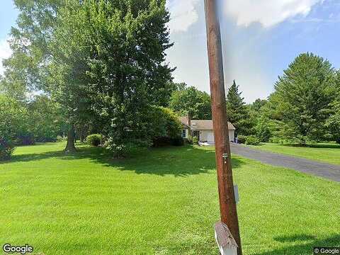 Featherbed, GARNET VALLEY, PA 19060