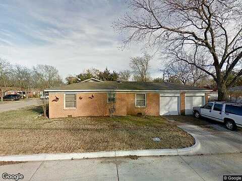 Tracyne, WESTWORTH VILLAGE, TX 76114