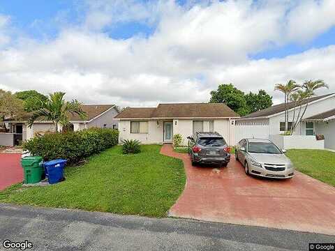 197Th, MIAMI GARDENS, FL 33055