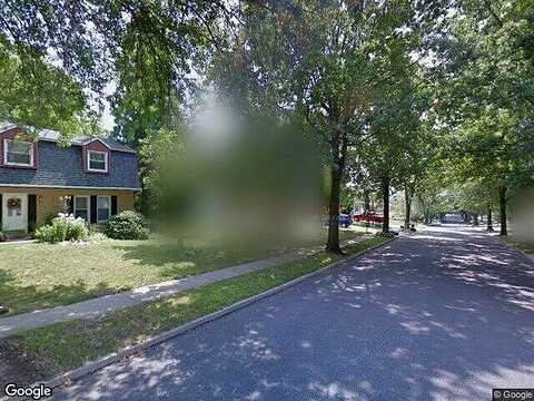 Spring House, CAMP HILL, PA 17011