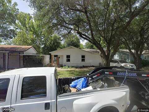 Jerri, HALTOM CITY, TX 76117