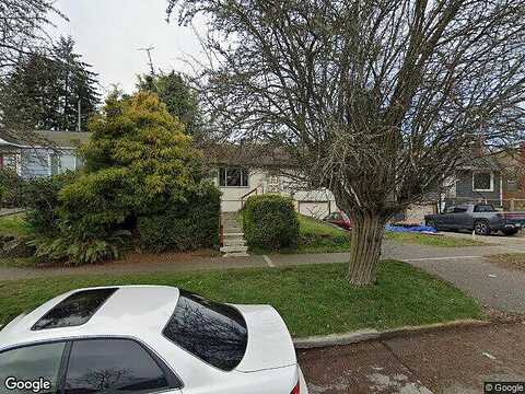 40Th, SEATTLE, WA 98136