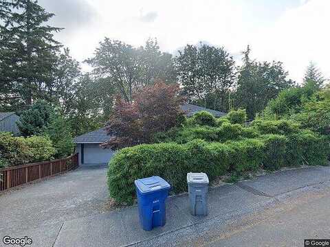 142Nd, BELLEVUE, WA 98006