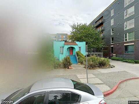 40Th, SEATTLE, WA 98116