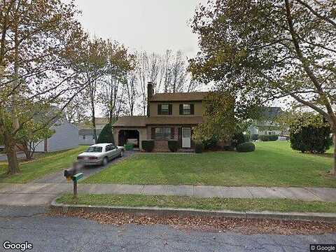 Juniper, READING, PA 19605