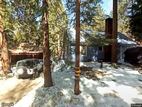 Oak, FOREST FALLS, CA 92339