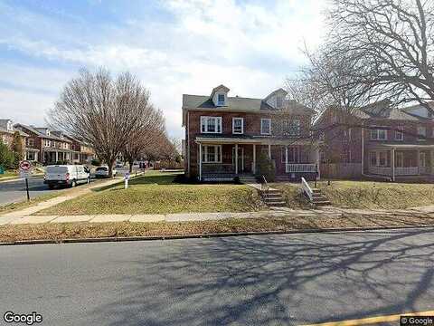 5Th, READING, PA 19611