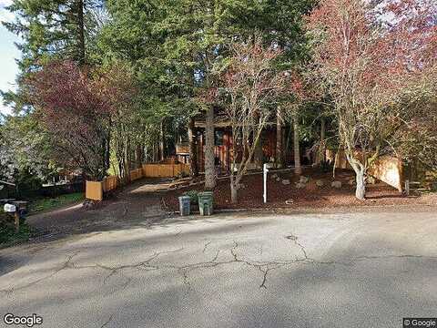 193Rd, LAKE FOREST PARK, WA 98155