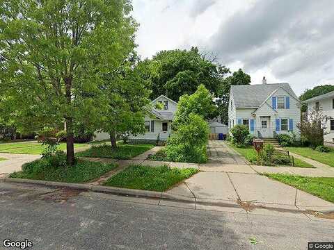 Cecelia, SAINT PAUL, MN 55105