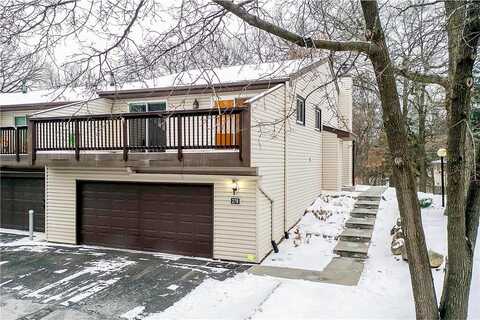 River Woods, BURNSVILLE, MN 55337