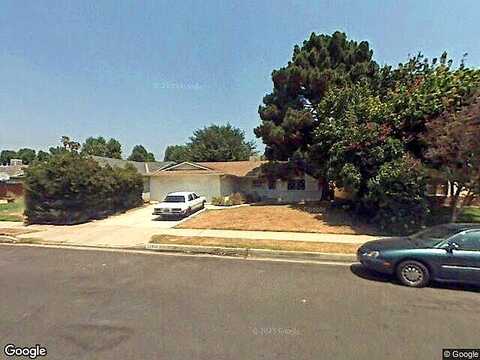 Kittridge, WEST HILLS, CA 91307