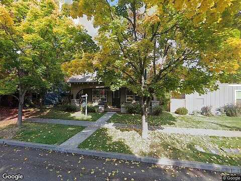 Oakview, BEND, OR 97701