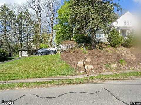 Grove, CLARKS GREEN, PA 18411